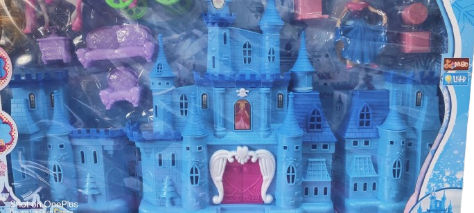 Perfect Doll House: Ice & Snow Dream Castle