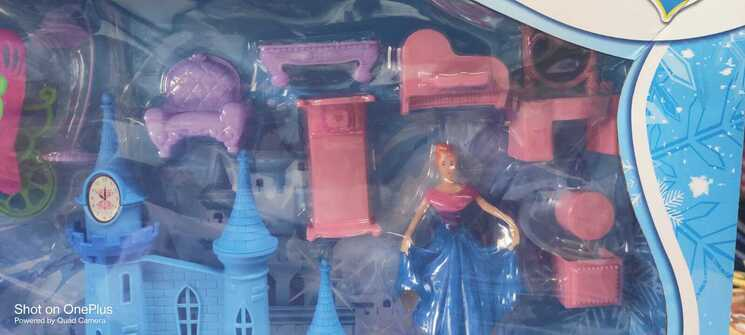 Perfect Doll House: Ice & Snow Dream Castle